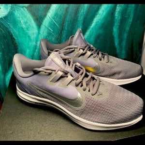 Women’s Nike Downshifter 9 Running Shoes AQ7486 004 Cool Grey Metallic Silver.